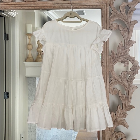 Dresses & Skirts - White ruffle dress